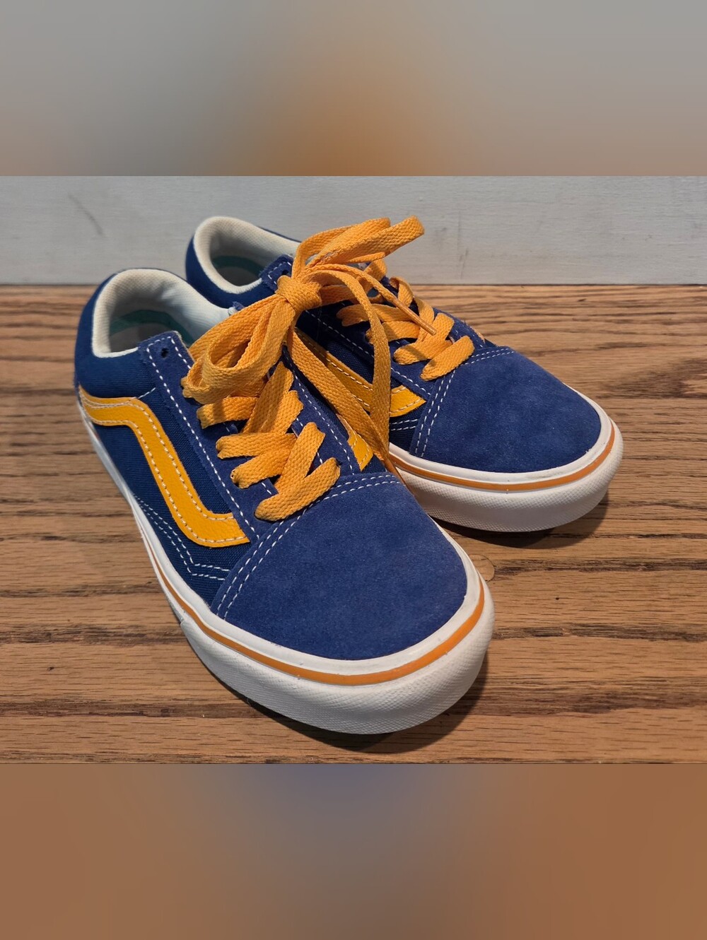 Vans - Boys - Size 13K - Old Skool Comfy Cush - Low Sneaker - Blue w/Gold Trim